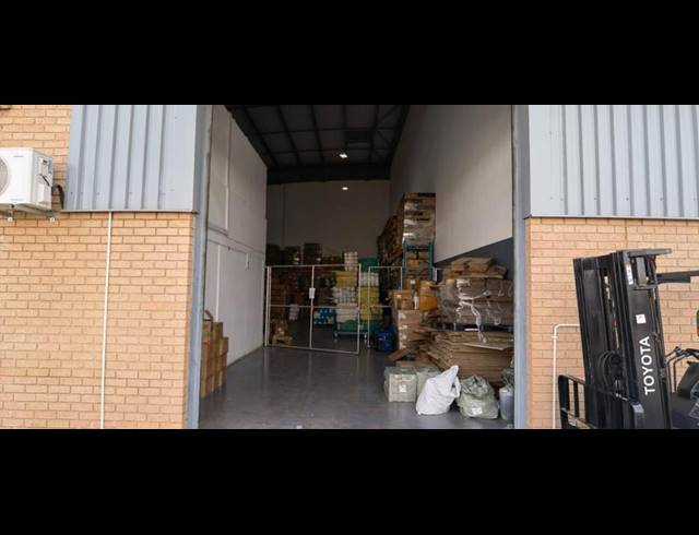 INDUSTRIAL PROPERTY TO RENT IN N4 GATEWAY INDUSTRIAL PARK